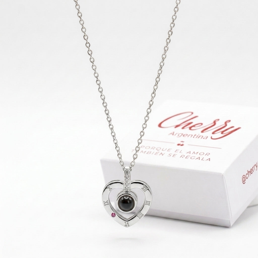 Collar Love en 100 idiomas + Caja de Regalo